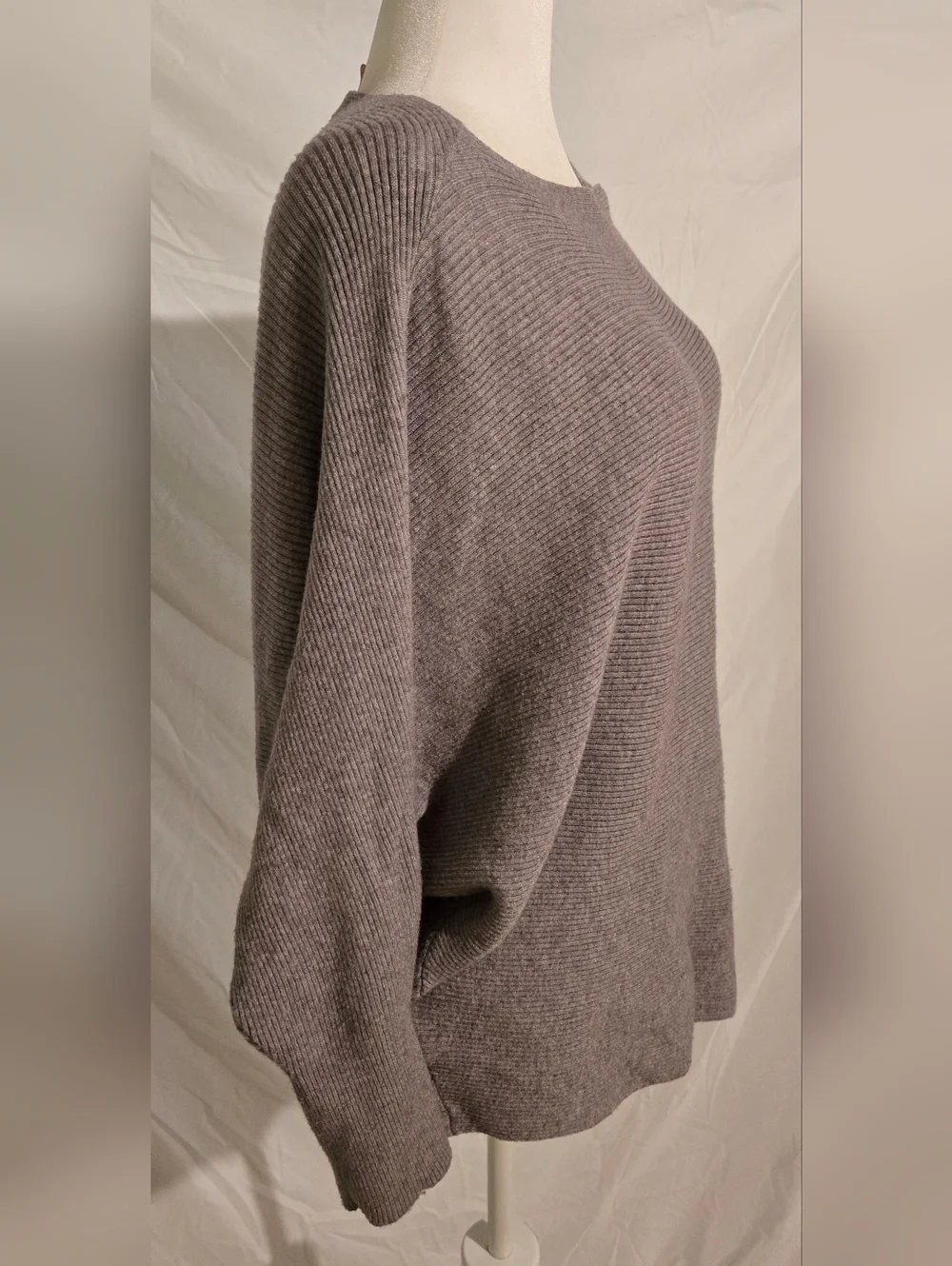 Ribbed Boatneck Sweater With Bat Wing Sleeves - Heather Gray
